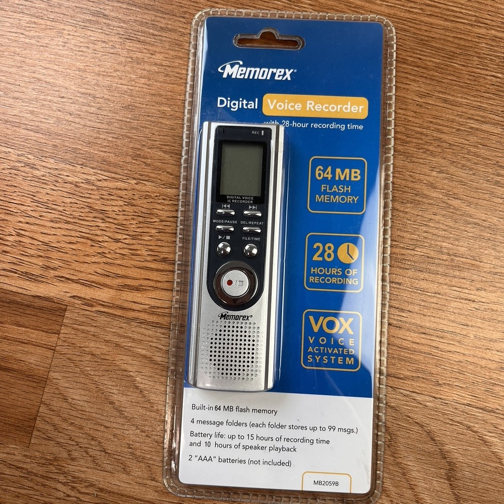 Memorex Digital Voice Recorder 28 Hours of Recording Voice‎ Activated 64MB NEW